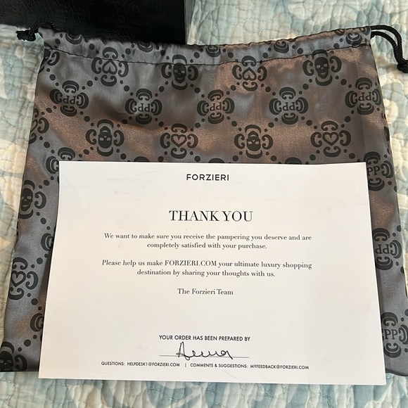 Phillipp Plein Made in Italy Pink is the new Black Light Blue Studded necklace - Picture 5 of 10